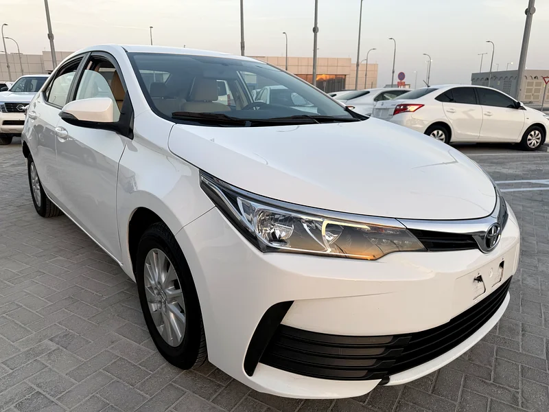 TOYOTA COROLLA SE 2.0L (( 2019 )) Gcc ..,63147210863107112