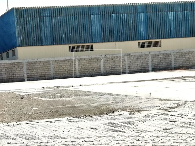 قطعة تجارية | موقع متميز | للبيع63184697623426114