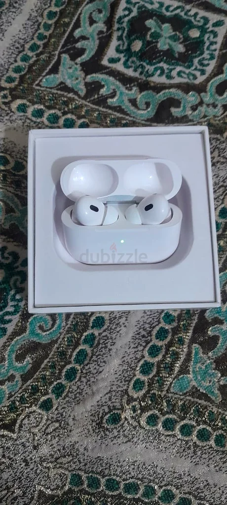 Apple AirPods Pro الجيل الثاني، منفذ Type-C63222345487873112