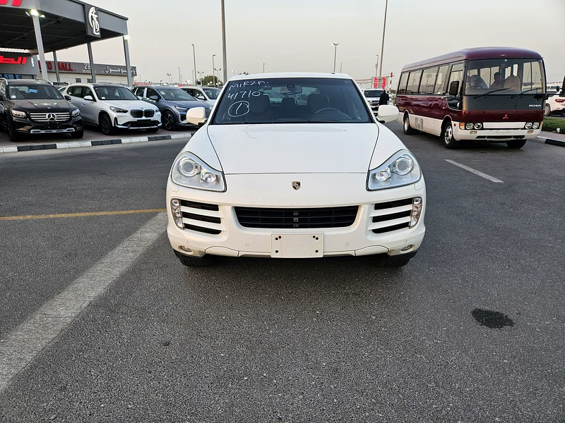 PORSCHE CAYENNE S V8 JAPAN IMPORTED63145815380481111