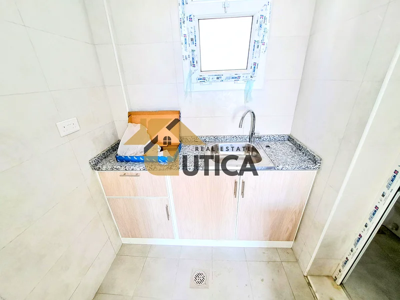 Spacious Shop |Brand New | Good Opportunity63168501605889112