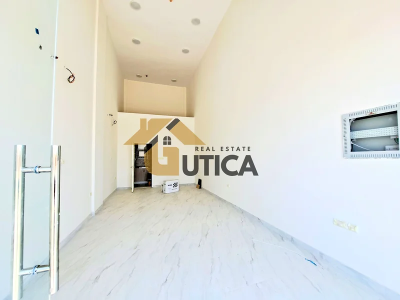 Spacious Shop |Brand New | Good Opportunity63168501605889111