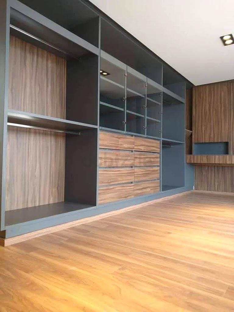 نجار63440279458177110