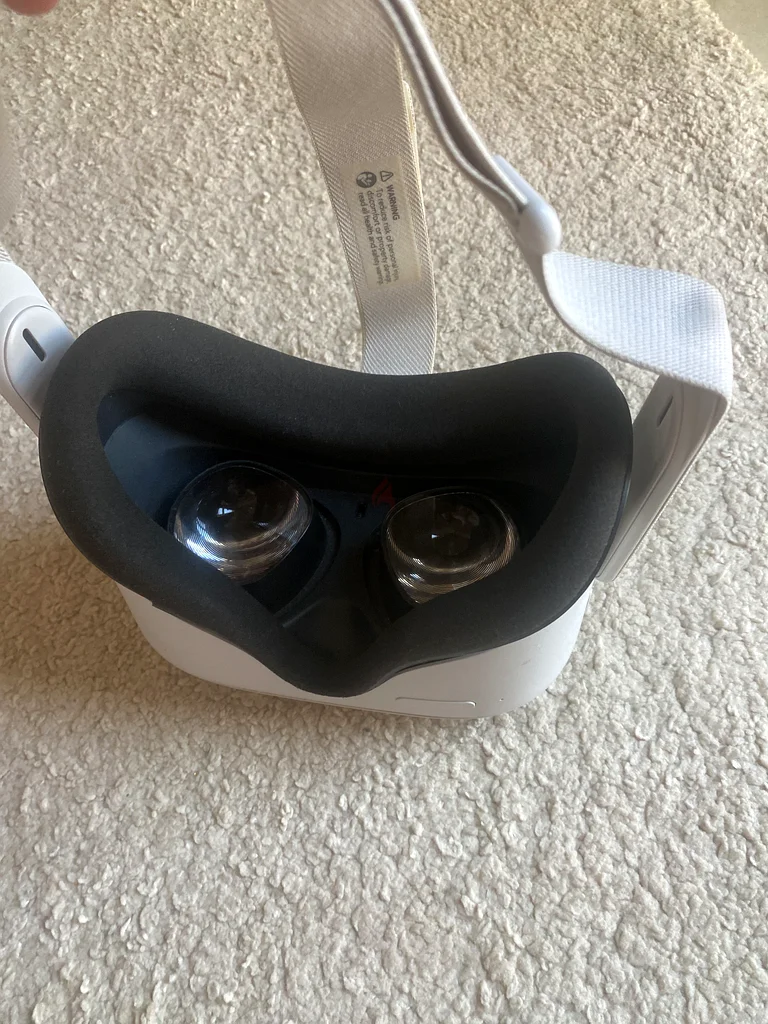 VR Oculus Quest 2 without controls63260732443139111