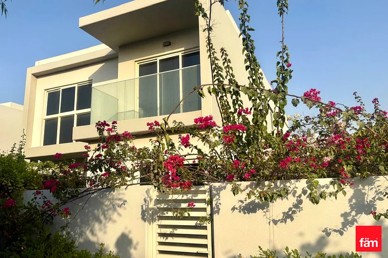 5 Beds + Maids Stand Alone Villa I Spacious Plot629376191996191120