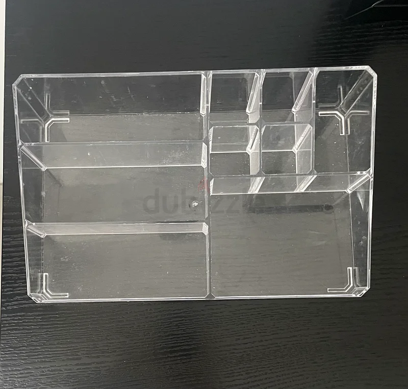 Stylish and Practical Acrylic Organizer63241132755331110