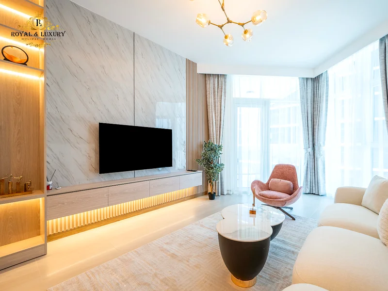 Available 2BR with Waterfront View | All Bills Inclusive63836772681601114