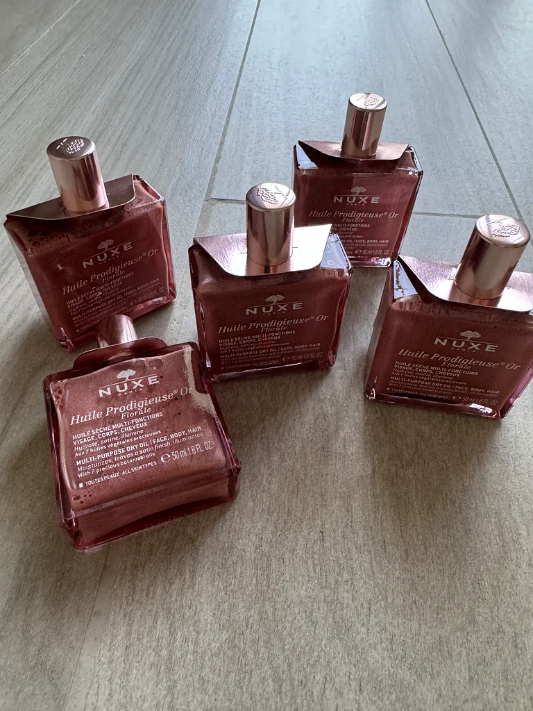 Body oil from NUXE, rose shimmer, 50 ML63240638443394111