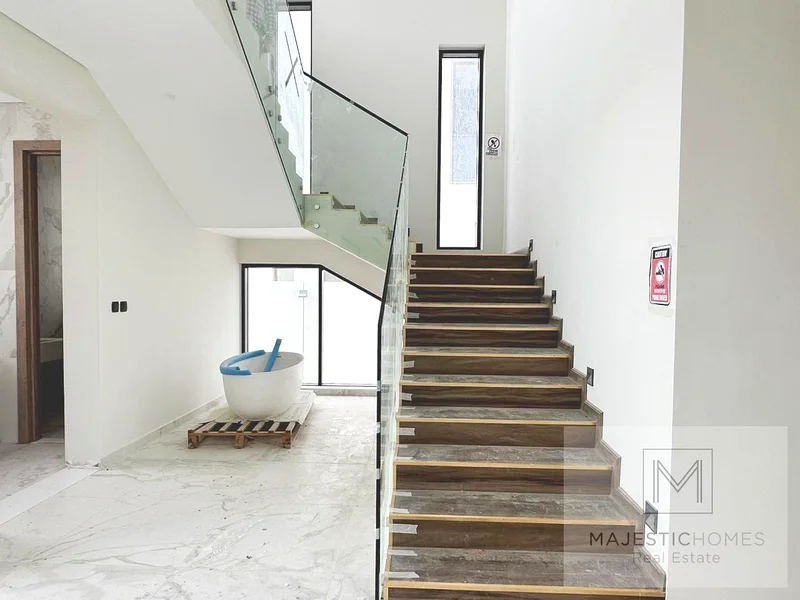 Brand New || Modern Design || Backyard with Pool63727388810497113