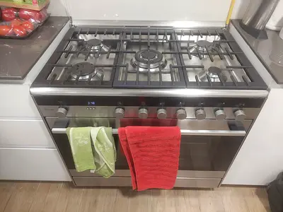 Siemens 5 Burner Gas Cooker 90 cm Model HG73G8357M