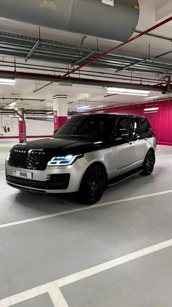 Range Rover Vogue Autobiography 2018-service history_GCC63158800325251111