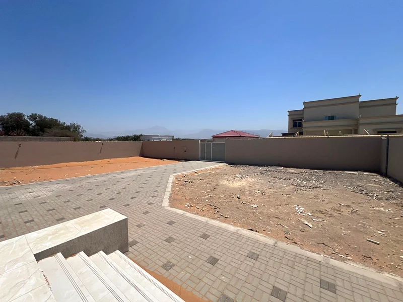 للبيع، فيلا سكنية حديثة في منطقة الغاب63855784924547111