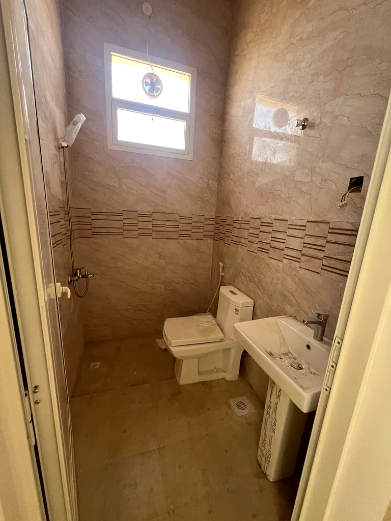 للبيع، فيلا سكنية حديثة في منطقة الغاب63855784924547112