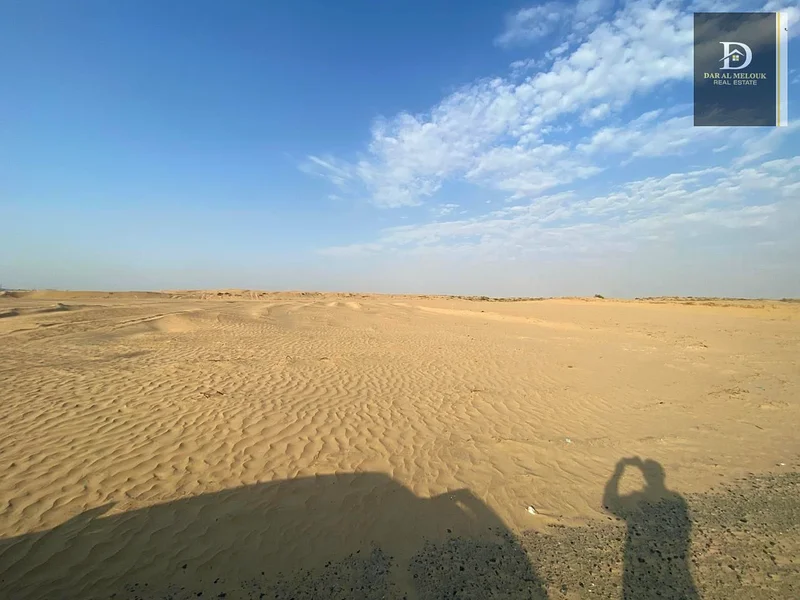 For sale in Sharjah  Al Matraq area  Residential investment plot, area 2863 feet  Very distinguished location63183715939075113