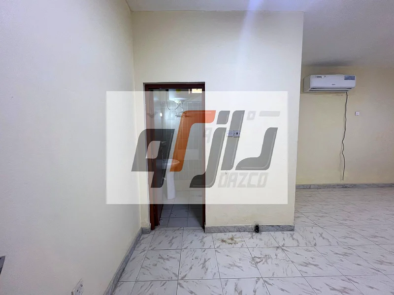 متوفر سكن نظيف ومنظم للعاملين63262352675074111