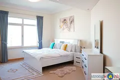 3 Bed Deluxe Apartment, Exclusive short stays for Staycations in Dubai