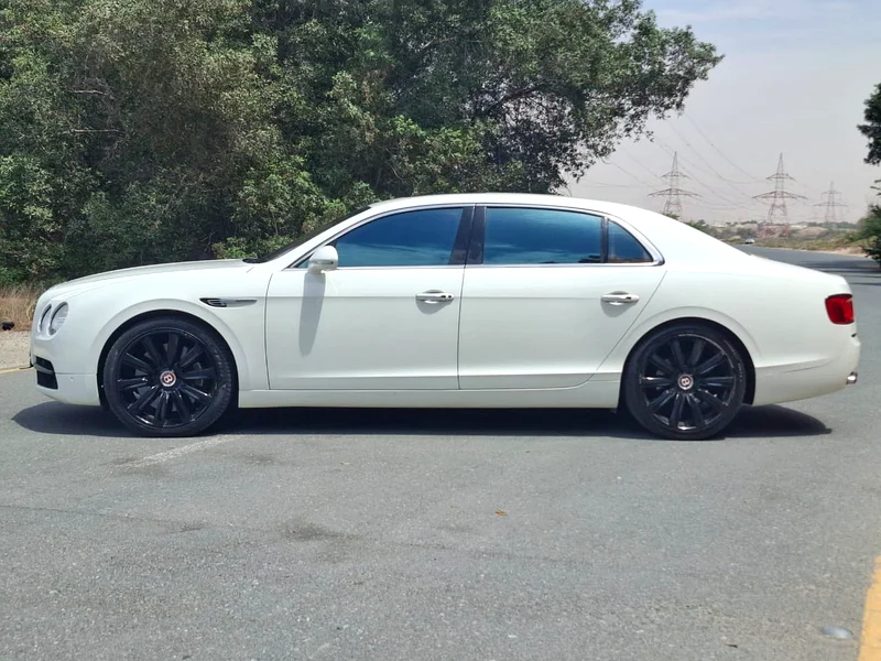 Bentley flying model 201563139217475970113
