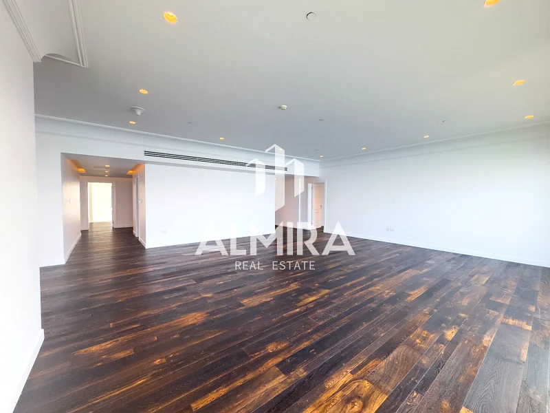 طابق عالي | إطلالة بحرية كاملة | حالة ممتازة63198603280770111
