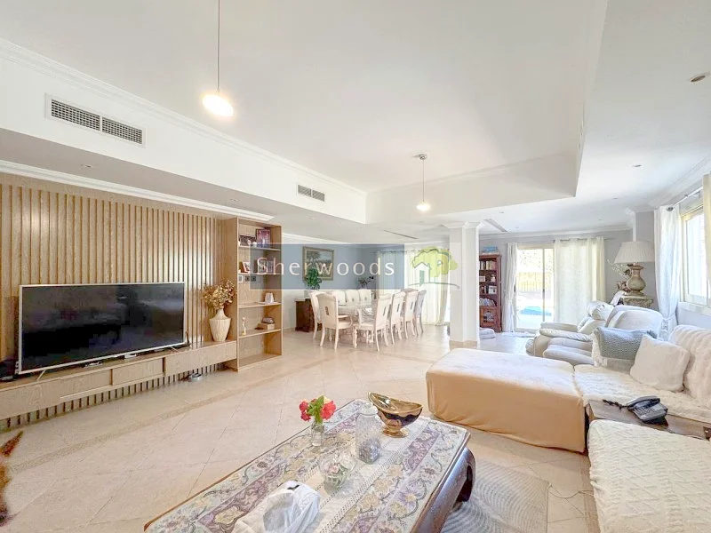 Upgraded 4BR Duplex | Poolside Bliss and Garden63859192205827112
