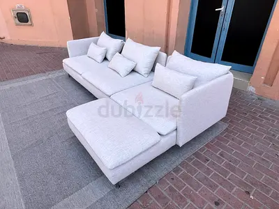 IKEA Soderhamn Stylish L-Shaped Sofa with Cushions