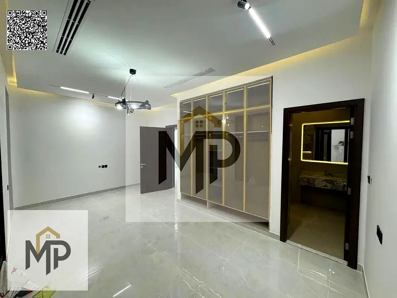 An unmissable opportunity to own a luxurious, modern villa in the best location in Ajman, with 6 master bedrooms and a contemporary design that suits63897760766338113