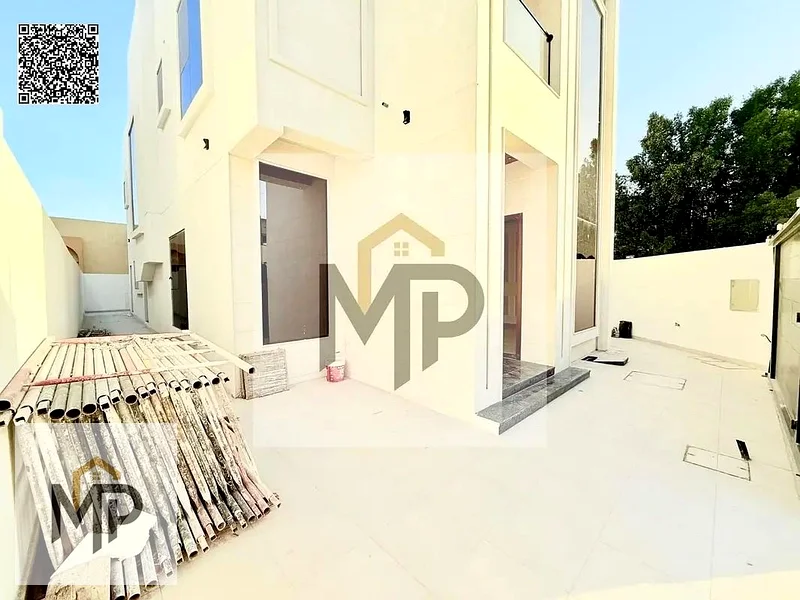 Directly from the owner: Luxury villa for sale in Al Muwaihat - Ajman | Modern design and prime location63871394284033114