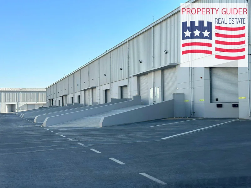 900 SQMTRS WAREHOUSE WITH LOADING BAY  RAMP63164780144258111