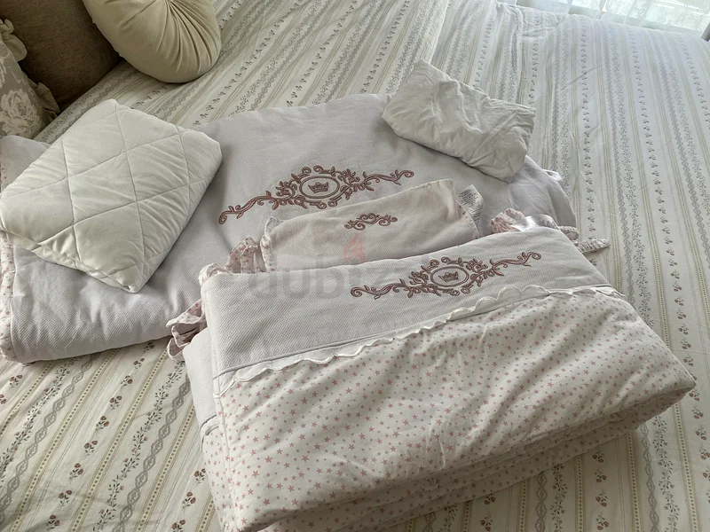 Baby crib in a very good condition63206392498689114