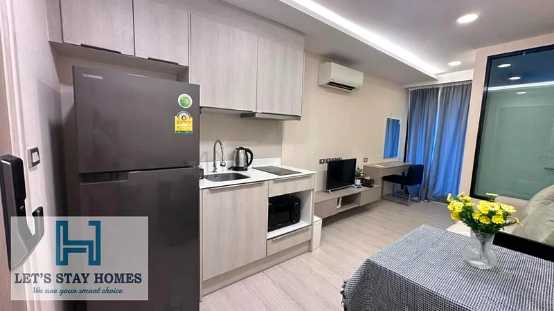 Flash Summer Offer  
Furnished with Kitchen  
Spacious  
Free Cleaning63169926505219114