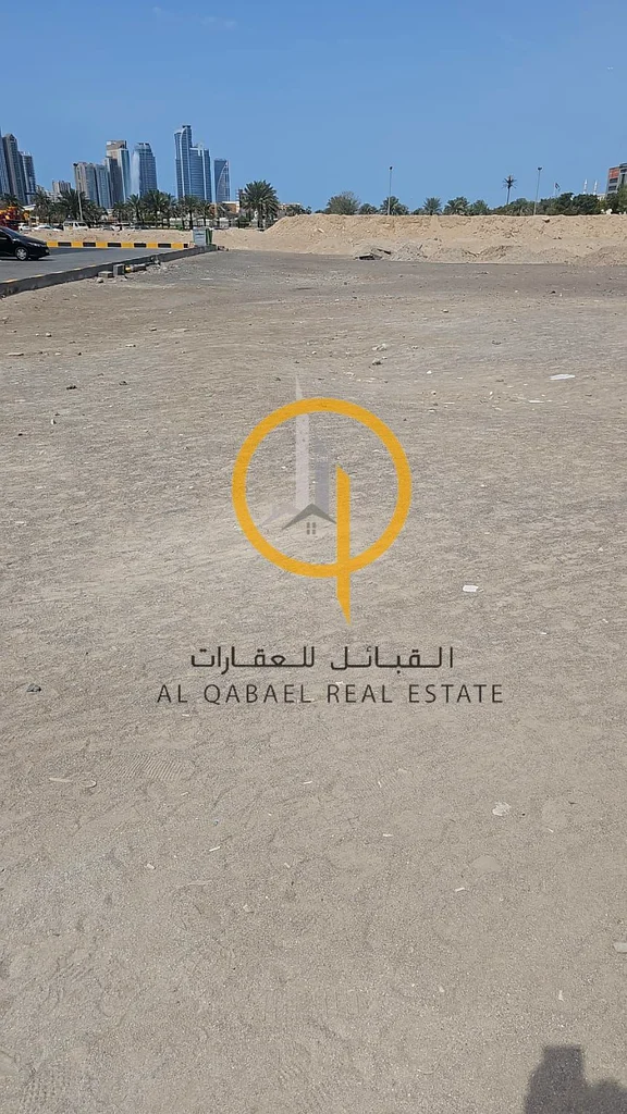 للبيع: أرض في البُطَيْنة. مساحتها 2844 قدمًا مربعًا. موقع متميز ويُعرض بسعر جذاب.63183235756033111