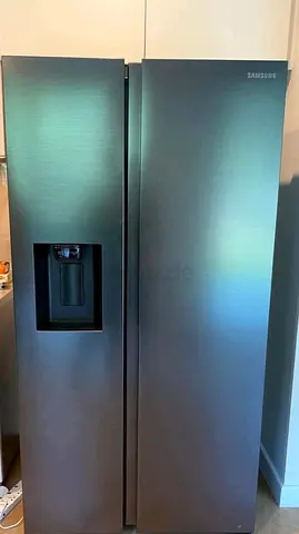 Samsung Side By Side Fridge Freezer Latest Model with water dispenser ice maker