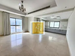 Stunning 7 BR +Laundry and Storeroom!!! Semi Detached Villa with Ample Parking Space!