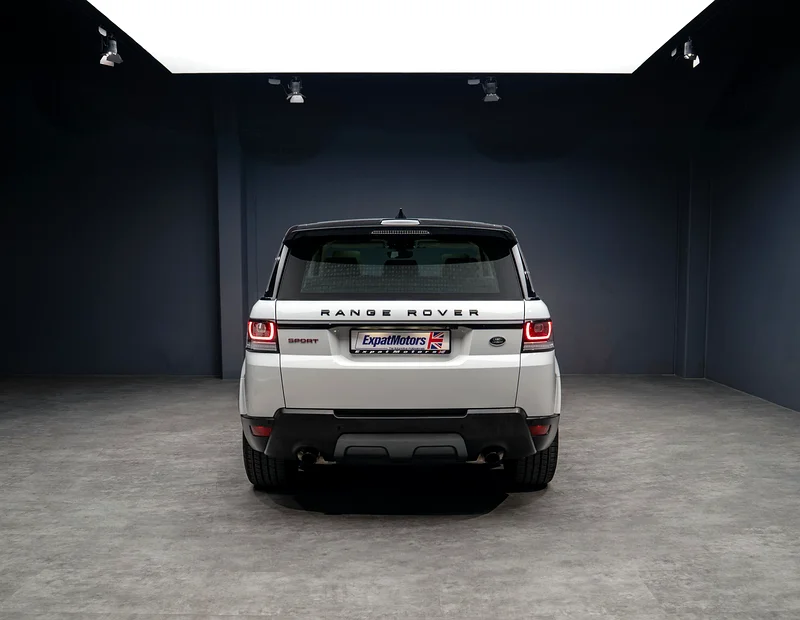 2,745x48 • 0% DP • 2017 Range Rover Sport SE Supercharged • Warranty Available • GCC •63158800199681113