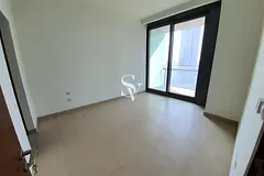 Fully Furnished | Mid Floor | Direct link mall