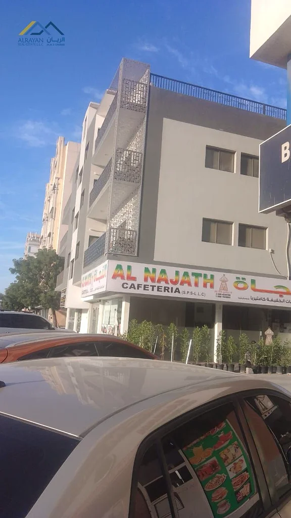 مبنى في موقع متميز، على زاوية شارعين، الشارع الرئيسي63185194050691112