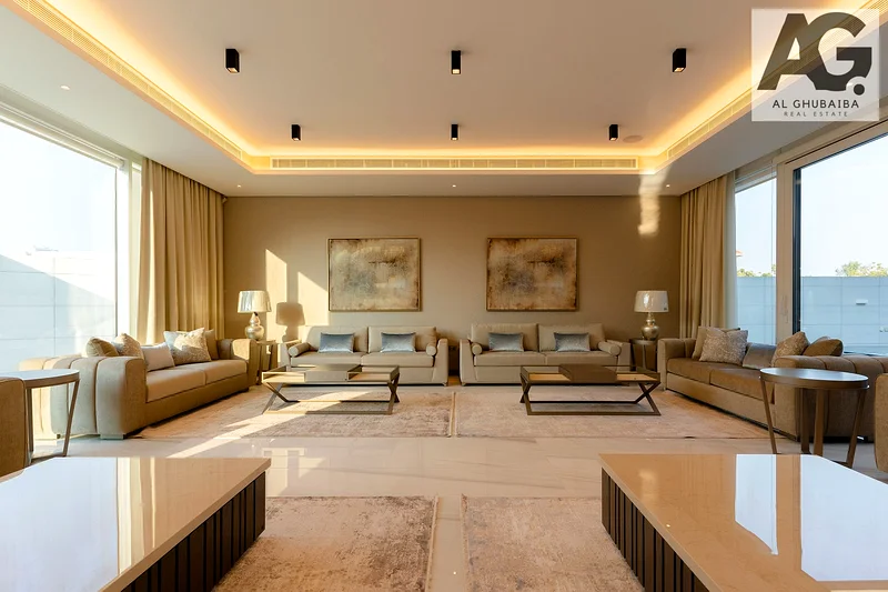 فيلا فاخرة للغاية مع أثاث ماركات جديدة بالكامل63916247711105114