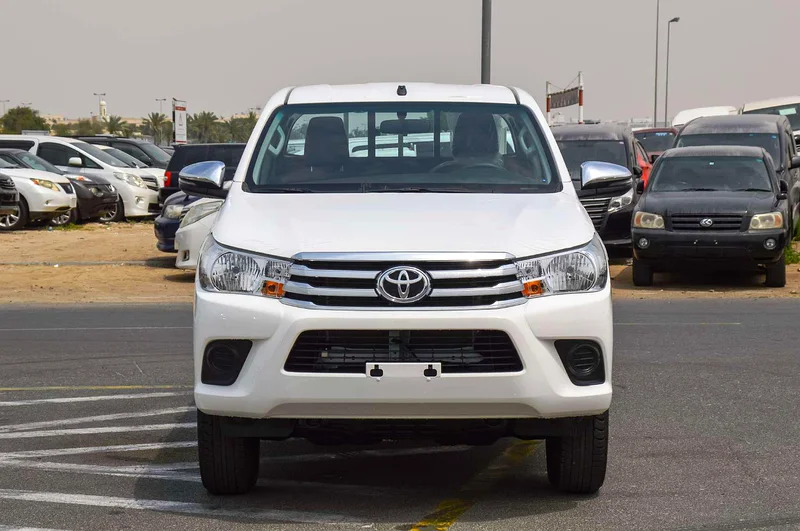 TOYOTA HILUX DLX 2.7L 4WD DC 4-DOOR PICKUP 2025 | PRICE FOR EXPORT63147211145474111