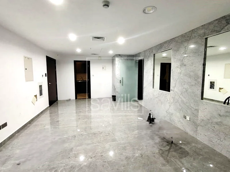 مجهز بالكامل، إطلالة على البحيرة، جاهز للانتقال63184684317825113