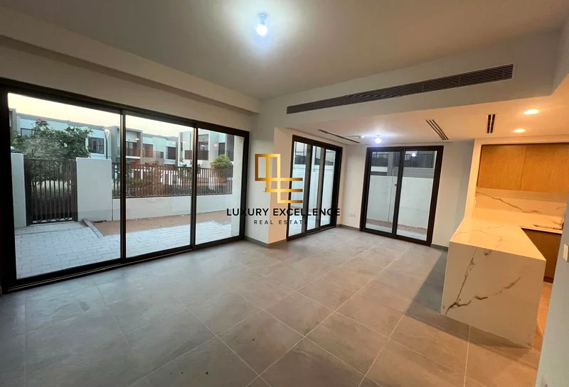 Ready To Move In | Brand New | Facing Park63214882213505113
