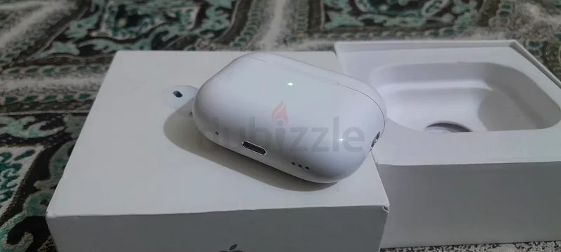 Apple AirPods Pro الجيل الثاني، منفذ Type-C63222345487873111