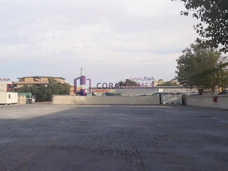 Corner Unit 7 Warehouse Compound and Open Land63185714117891111