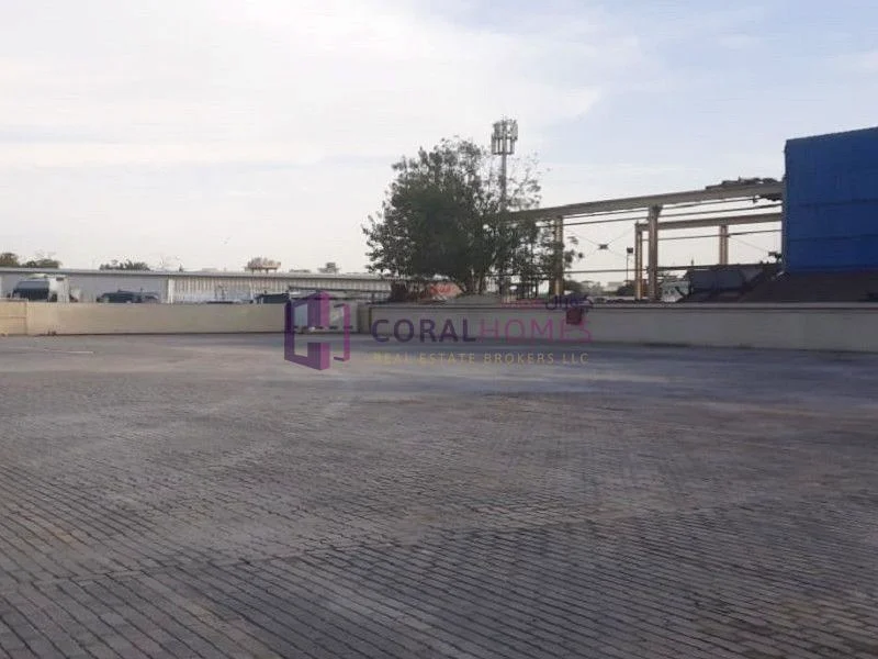 Corner Unit 7 Warehouse Compound and Open Land63185714117891112
