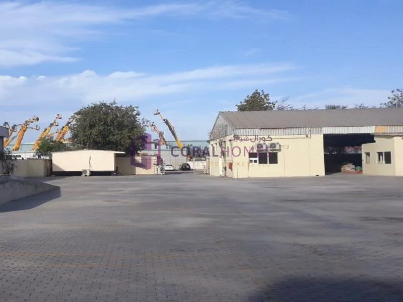 Corner Unit 7 Warehouse Compound and Open Land631857141178911117