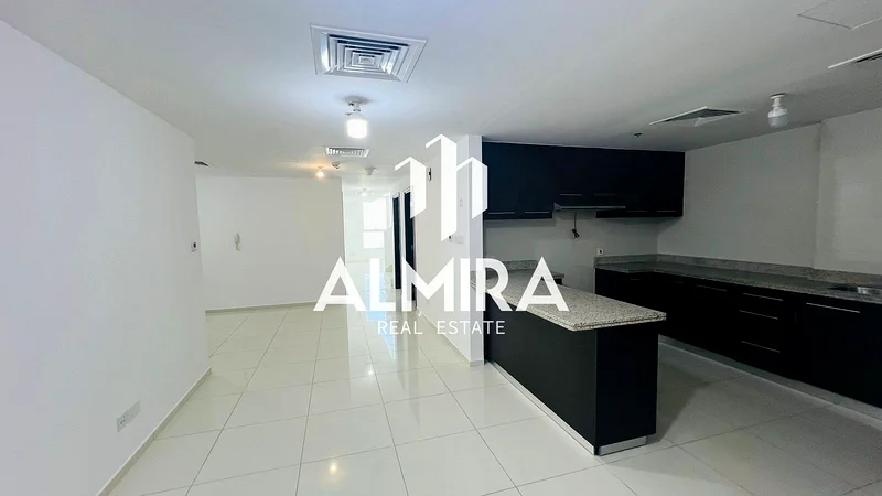 منظر البحر | جاهز للسكن | تراس كبير63309185798658111