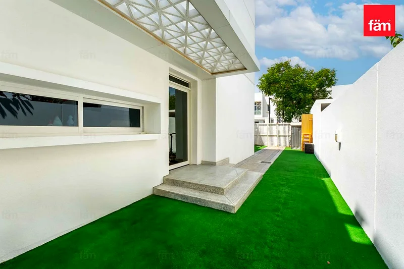 Exclusive | Big Plot | Semi Detached63239061771649114