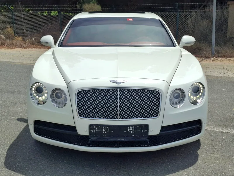 Bentley flying model 201563139217475970112