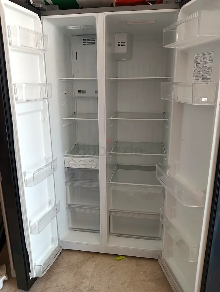 Refrigerator63251349618179111