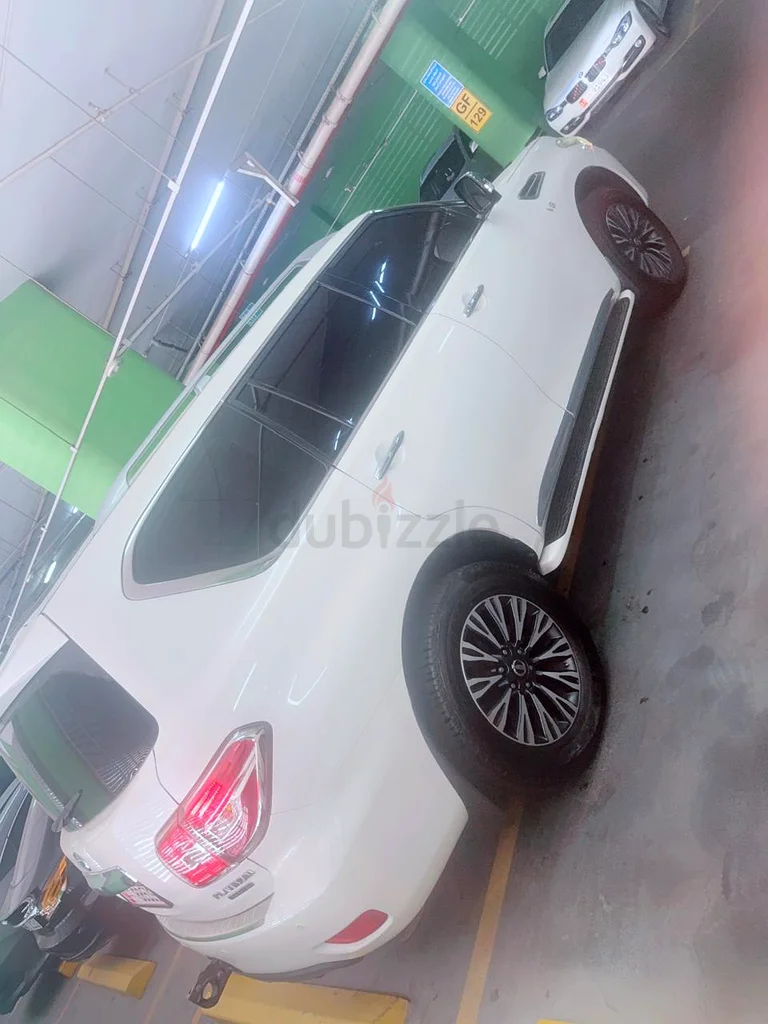Nissan Patrol LE Platinum (FULL OPTION) – Immaculate Condition. ACCIDENT FREE 2015.63139214614402113