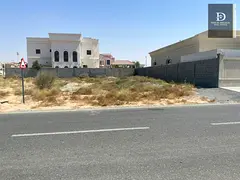 For sale in Sharjah Al Hoshi area Residential plot of land with an area of ​​10,000 feet Very di