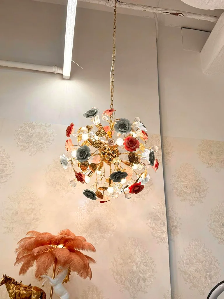 Elegant Floral Chandelier - A Stunning Centerpiece for Your Home63222347215106111